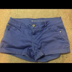 Celebrity pink brand blue shorts size 9
